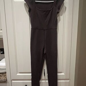 Aritzia Wilfred Theodora Jumpsuit